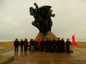 В Крыму почтили память героев Евпаторийского десанта