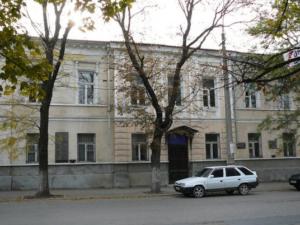 В первой гимназии Симферополя перенесли занятия