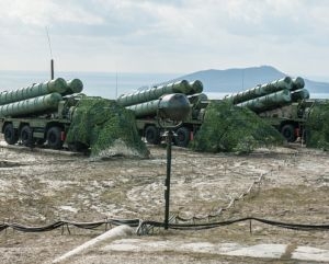 В Феодосии заступили на боевое дежурство комплексы ПВО С-400 «Триумф»