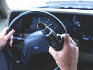 За выходные в столице Крыма инспекторы ГИБДД поймали двух пьяных водителей