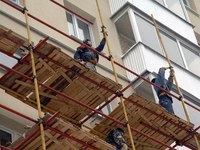 В Крыму в 2016 году капитально отремонтировали 358 многоэтажек