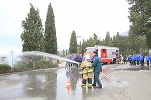 В МДЦ «Артек» прошли итоговые соревнования «Школы безопасности»