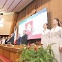В крымском парламенте отметили День Республики Крым