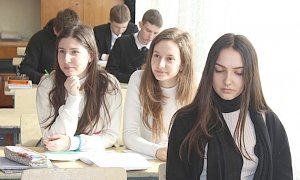 Керченские власти посетили школу № 12