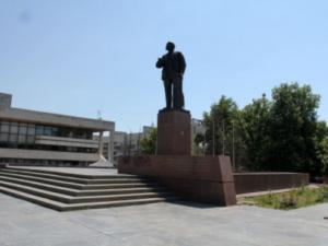 В этом году памятник Ленину на одноимённой площади Симферополя отметит 50-летие