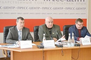 В крымском парламенте обсудили благоустройство и уборку территорий республики