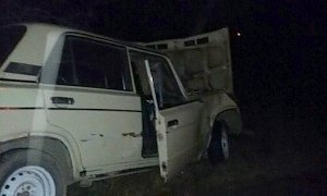 В Севастополе нетрезвая автоледи разбила стоявший на «аварийке» ВАЗ