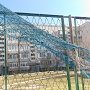 Жители Заозерного попросили власти Евпатории восстановить футбольное поле