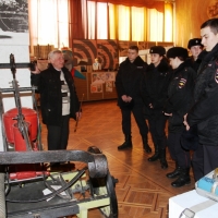 Знакомство с профессией «спасатель»