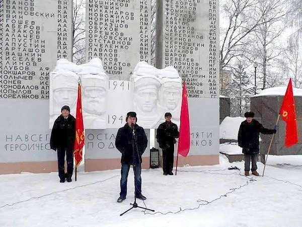 День Советской Армии и Военно-Морского Флота в Вологде