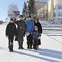 Республика Коми. Комсомольцы Сыктывкара поздравили горожан с мужским праздником
