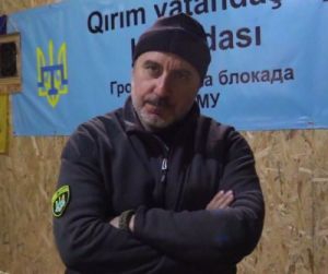 Ислямов потребовал статус "коренного народа" для своих боевиков и звания Героя Украины для убитого меджлисовцами Решата Аметова