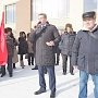 Свердловские коммунисты приняли участи в народном сходе в городе Карпинск