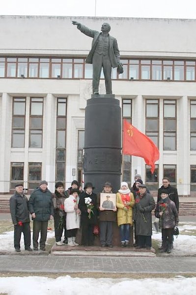 Калуга. Сталин — наше знамя боевое!