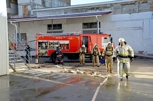 Пожарно-тактические учения в пгт. Черноморское успешно проведены