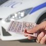 На прощание с трезубом крымским автовладельцам дали три месяца