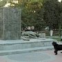 В Судаке начали восстанавливать памятник Ленину