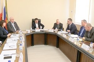 Состояние жилищно-коммунального хозяйства Евпатории обсудили на выездном заседании профильного Комитета