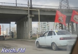 В Керчи состоялся автопробег «Крым — Россия навсегда»