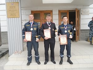 Спасатели Бахчисарайского отряда «КРЫМ-СПАС» взяли «серебро» на региональном этапе ВФСК ГТО