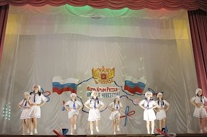 В керченском колледже состоялся праздничный концерт