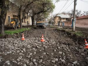 Брусчатка с улицы Жигалиной никуда не делась, — замглавы столичной администрации