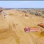 В Керчи продолжают незаконно добывать песок