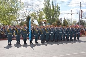 Крымские спасатели готовятся к Параду Победы