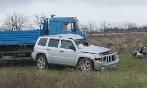 Госавтоинспекция Севастополя проводит проверку по факту ДТП, в результате которого погиб водитель и пострадал пассажир