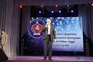 Власти Крыма поздравили Союз ветеранов и инвалидов войны праздничным концертом и сладостями