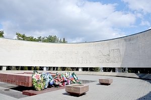 В Ялте запланирована реставрация мемориала «Холм Славы»