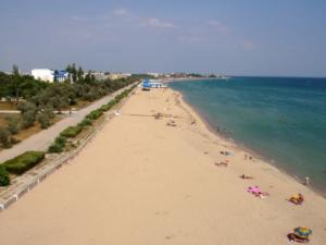 Пляжи вдоль Симферопольского шоссе в Евпатории приведут в порядок