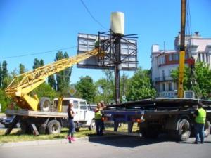 За три года в Крыму демонтировали около 4-х тыс незаконно размещённых рекламных конструкций