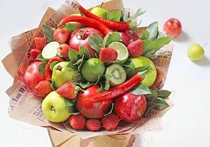 Аппетитные букеты из фруктов и овощей