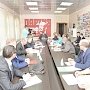 Круглый стол «От Февраля – к Октябрю» состоялся в помещении Новосибирского областного комитета КПРФ