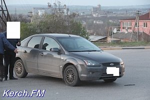 В Керчи на Чкалова столкнулись две иномарки