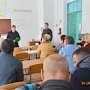 Полицейские Ленинского района учили преподователей пользоваться госуслугами