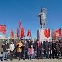 Свердловские коммунисты провели автопробег в честь 147-й годовщины со дня рождения В. И. Ленина