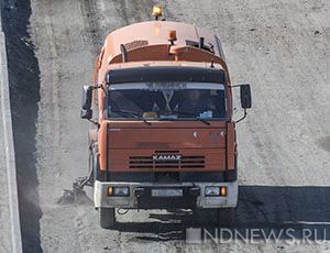 Медведев: лишь 40% региональных дорог не требуют ремонта