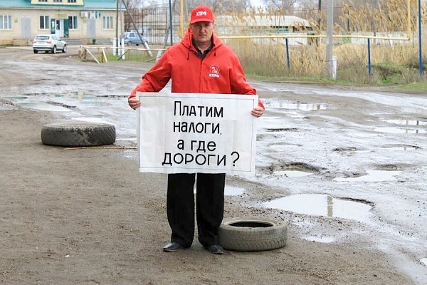 В Саратовской области продолжается борьба за отставку губернатора Радаева