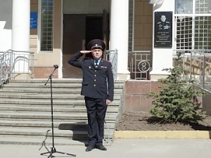 Прошло торжественное открытие мемориальной доски в память о Герое Советского Союза полковнике милиции Валентине Павлове