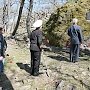 Спасатели МЧС восстанавливают былой облик памятников, находящихся в труднодоступных местах крымских гор