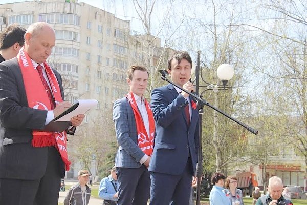 Во Владимире состоялся первомайский митинг-концерт