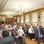 Председатель Государственного Совета Крыма Владимир Константинов поздравил ветеранов Великой Отечественной войны с Днем Победы