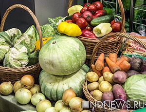 Покупать овощи в Крыму на рынке дорого
