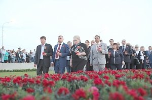 В с. Мирное Симферопольского района прошла патриотическая акция «Зажги свечу памяти»