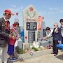 Калмыкия. Коммунисты приняли участие в митинге памяти воинов 28-й Армии близ посёлка Хулхута