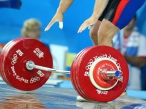 В Краснолесье прошёл Чемпионат Крыма по тяжелой атлетике