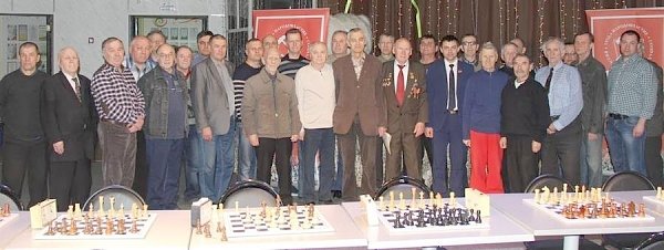 В Сыктывкаре при поддержке Коми рескома КПРФ прошёл традиционный шахматный турнир между ветеранов, посвящённый Дню Победы