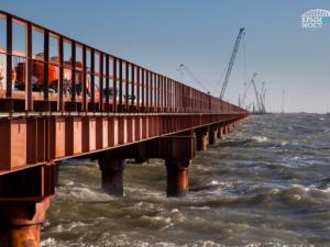 Министр транспорта России посетил место строительства автоподхода к мосту через Керченский пролив